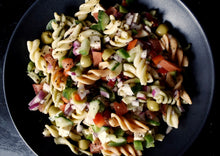Charger l&#39;image dans la galerie, Salade de rotini à la grecque
